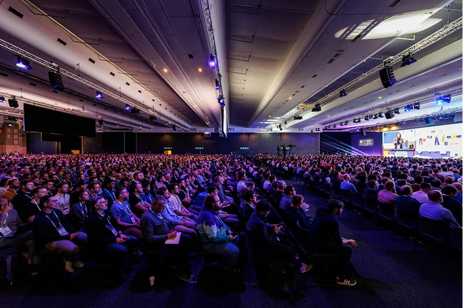 KubeCon EU 2024 Keynote Room KubeCon EU 2024 Keynote Room
